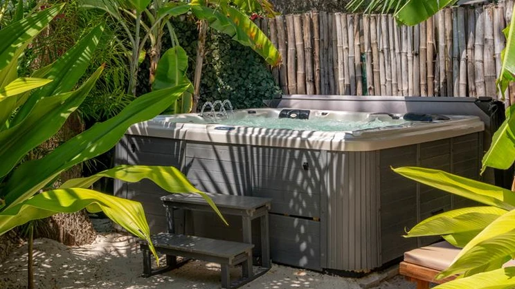 Cinnamon Quadruple Room