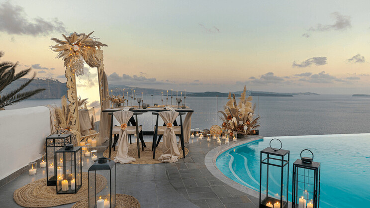 Santorini Secret Suites & Spa 