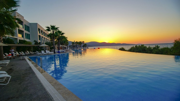 Blue Dreams Resort & Spa