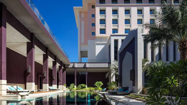 Radisson Collection Muscat, Hormuz Grand