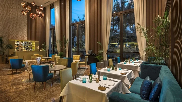 Radisson Collection Muscat, Hormuz Grand