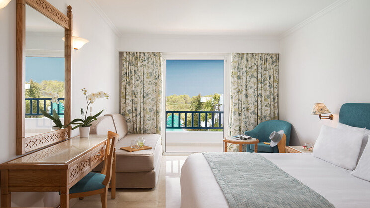 Mitsis Ramira Beach Hotel