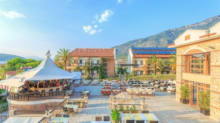 Orka Club Hotel & Villas