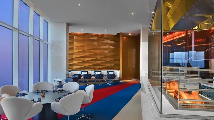 V Hotel Dubai, Curio Collection by Hilton