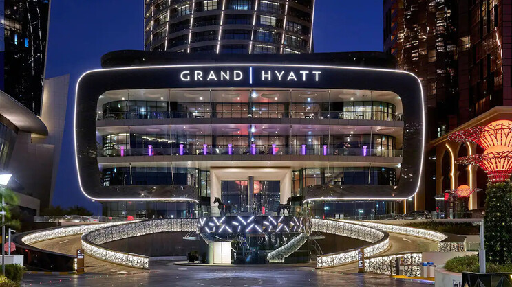 Grand Hyatt Abu Dhabi Hotel & Residences Emirates Pearl
