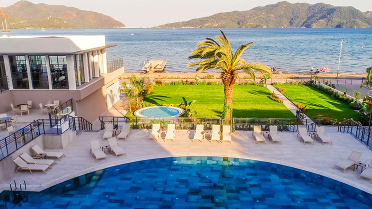 Premier Nergis Beach