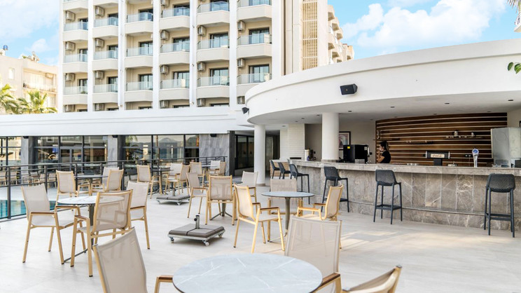 Premier Nergis Beach