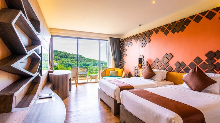 Deluxe Partial Seaview