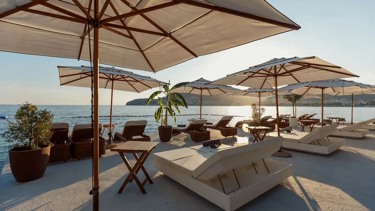 Dukley Hotel & Resort