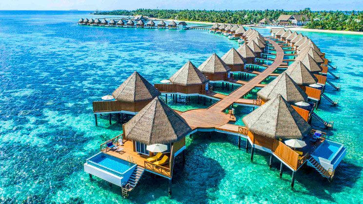 Mercure Maldives Kooddoo Resort