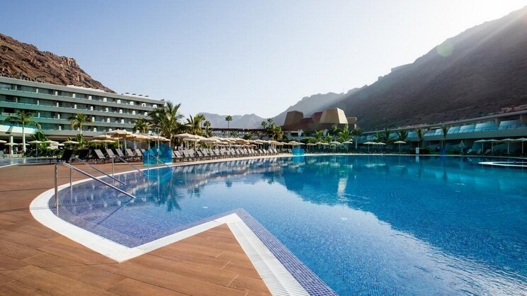 Radisson Blu Resort & Spa Gran Canaria Mogan 2026/2027 – Hotel