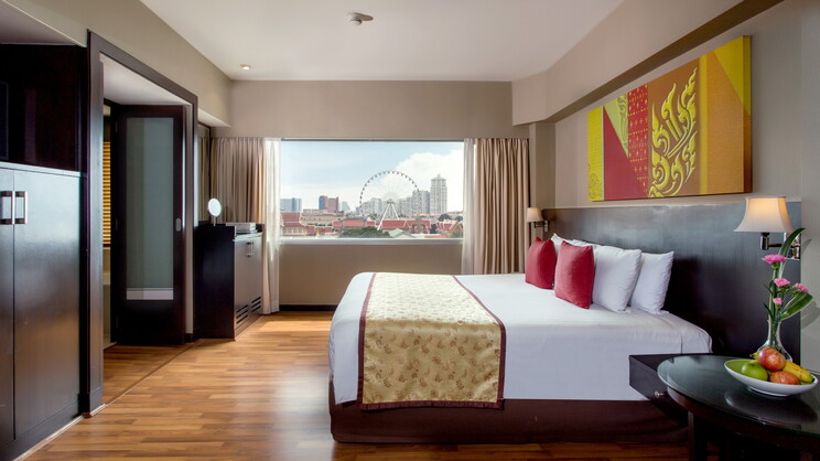 Ramada Plaza by Wyndham Bangkok Menam Riverside