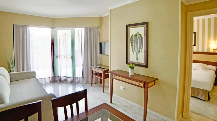 Holiday World Riwo Hotel