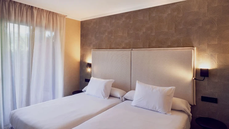 Holiday World Riwo Hotel