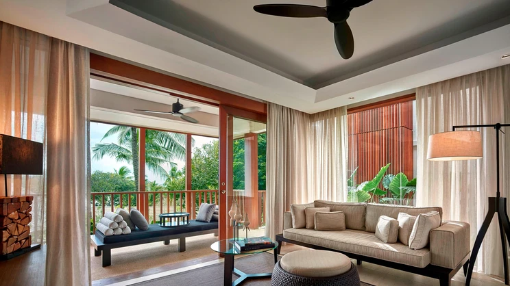 Select Terrace Suite King