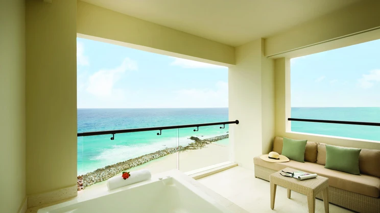 Turquoize Tower at Hyatt Ziva Cancun – Adults Only