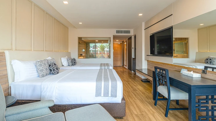 Phuket Graceland Resort & Spa