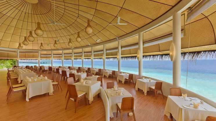 Dreamland The Unique Sea & Lake Resort / Spa