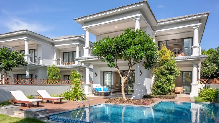 3-Bedroom Villa Garden View with Private Pool