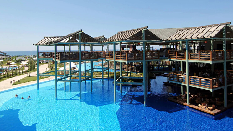 Limak Lara Deluxe Hotel Resort