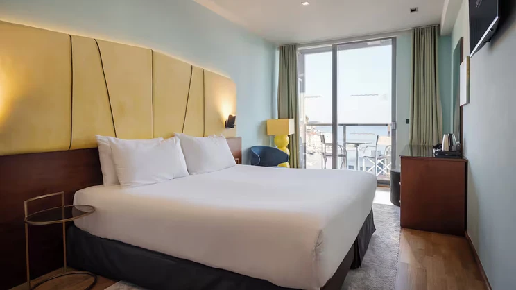 Junior Suite with Balcony