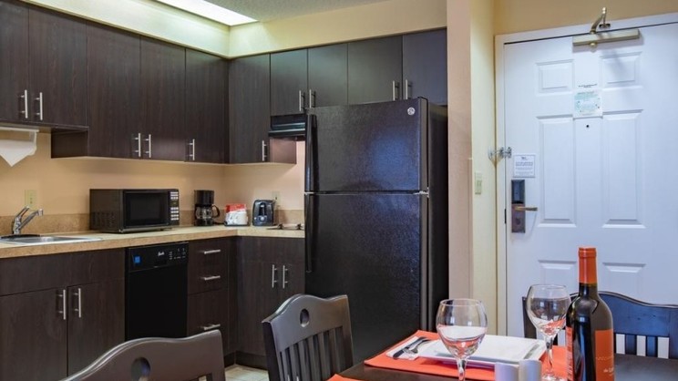 staySky Suites I-Drive Orlando