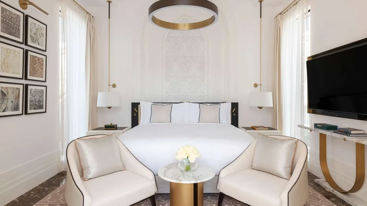 Junior Suite with Pool View