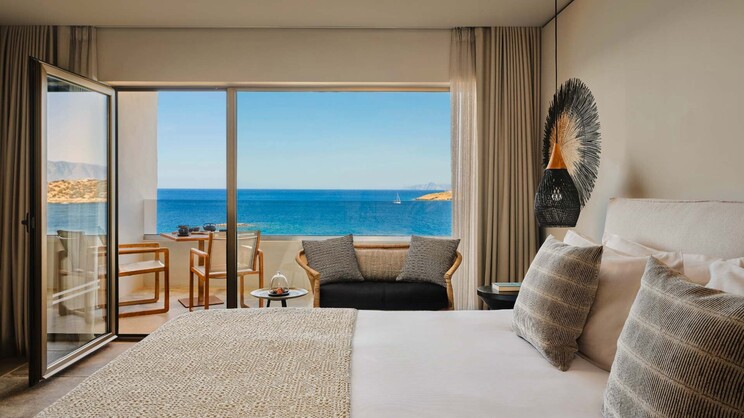 Minos Palace Hotel & Suites