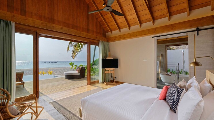 Emerald Faarufushi Resort & Spa
