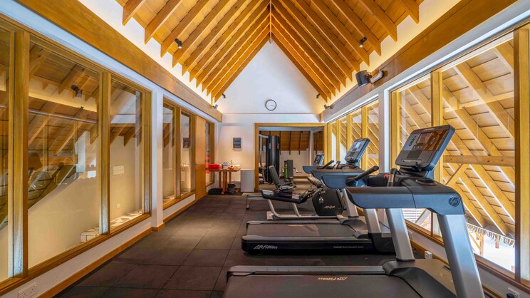 Emerald Faarufushi Resort & Spa