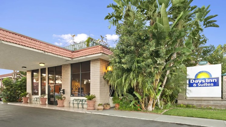 Days Inn by Wyndham Anaheim Near the Park