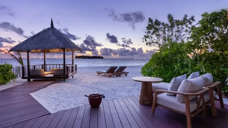 Beachfront Sunset View Pool Villa