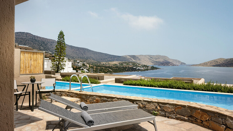 Cool Living Selection - Sapphire Cozy Suite