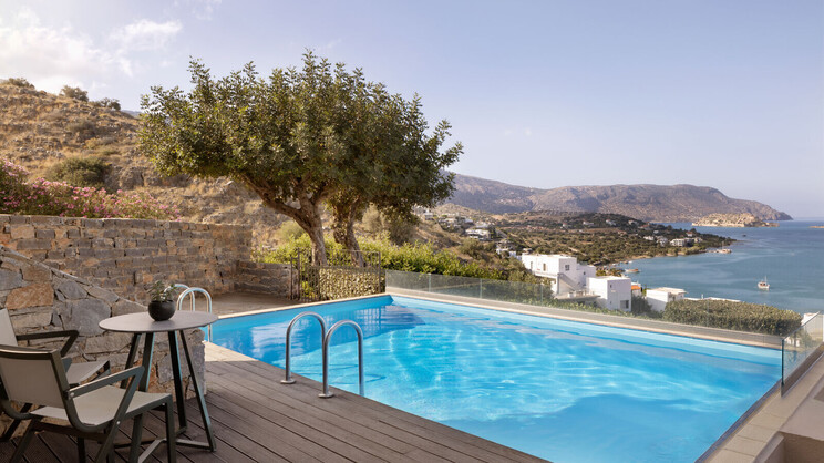 Sapphire Nest with sharing pool 