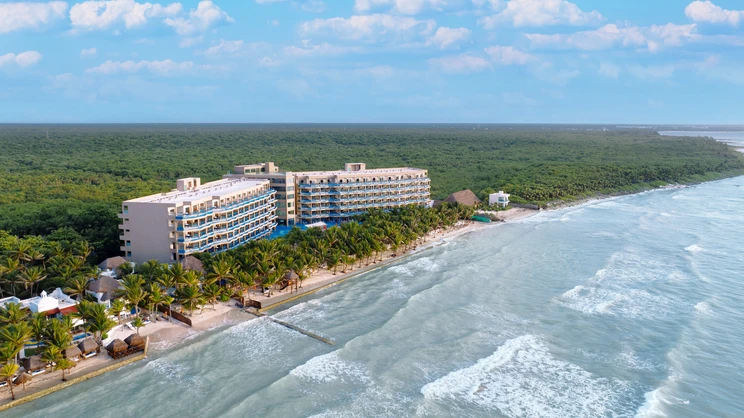 El Dorado Seaside Suites