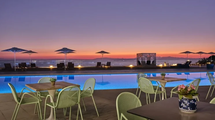 Cavo Orient Beach Hotel