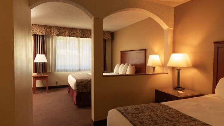 Mardi Gras Hotel and Casino