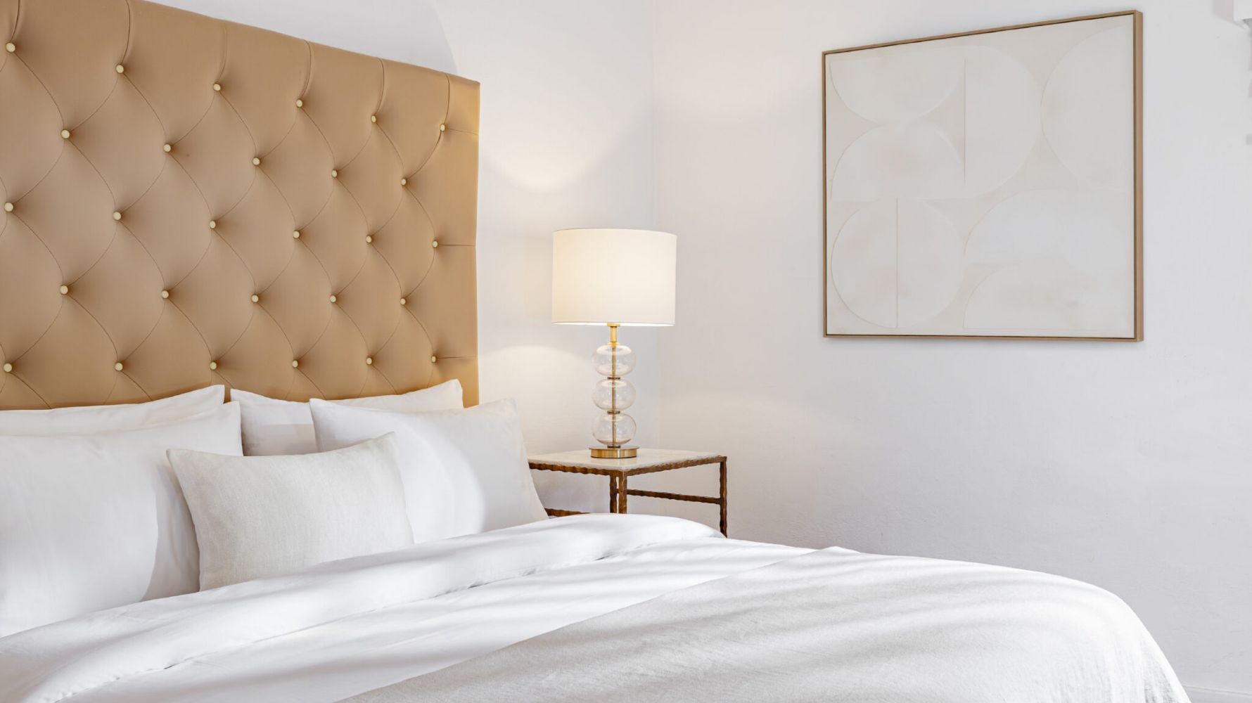 One Bedroom Apartment