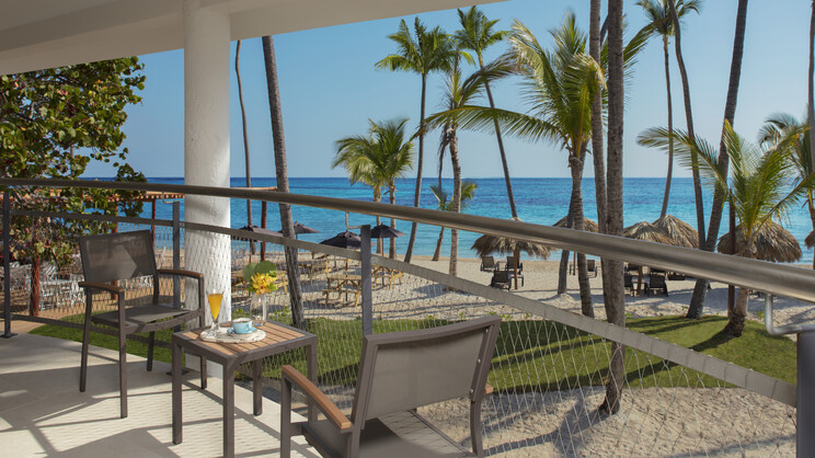 Preferred Club Master Suite Ocean Front Swim Out