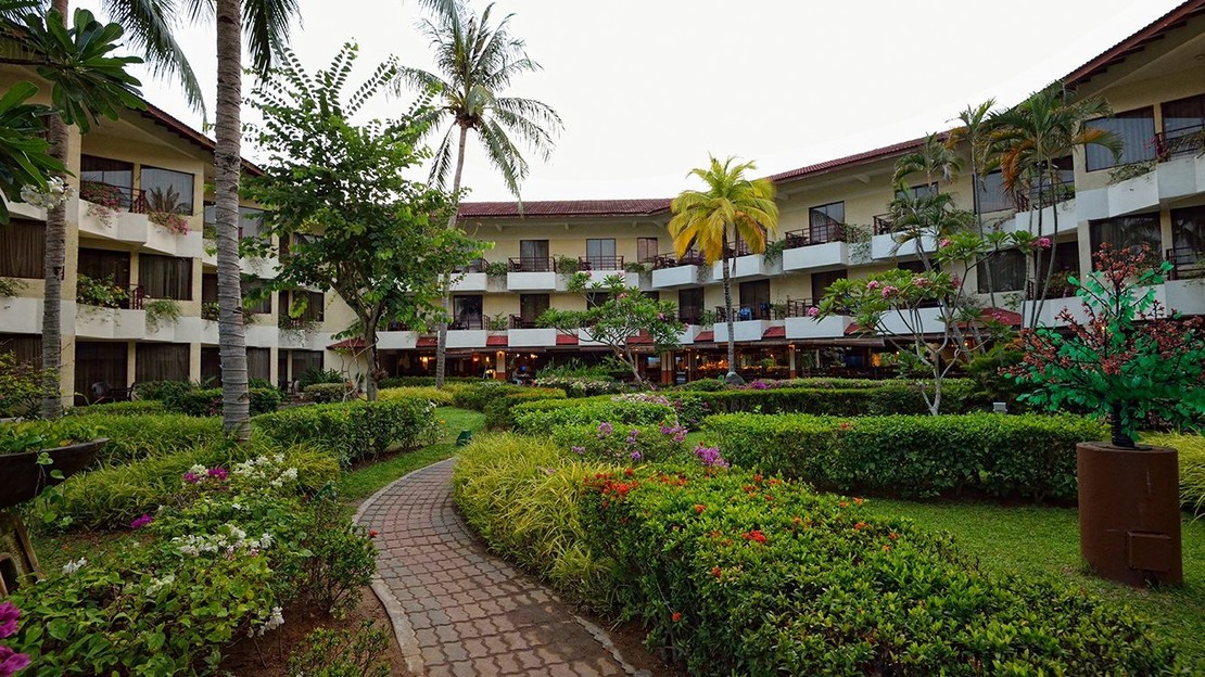Holiday Villa Beach Resort and Spa Langkawi