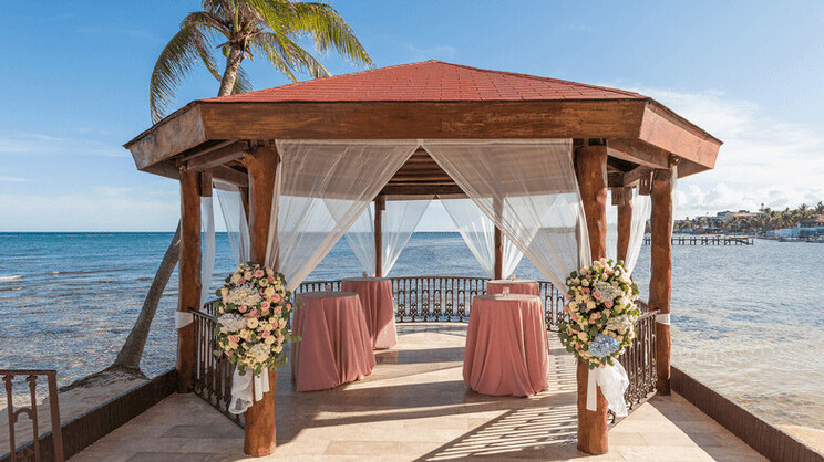 Wyndham Alltra Playa del Carmen, Adults Only All-Inclusive