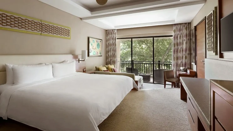 Garden Wing Superior Rainforest Room