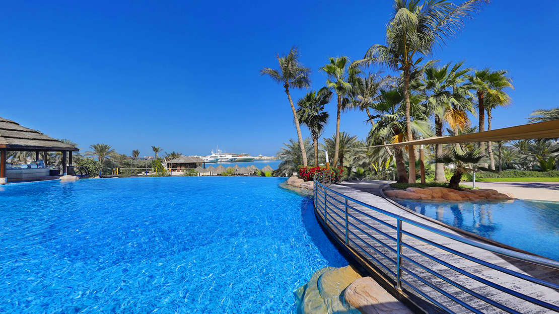 Le Meridien Mina Seyahi Beach Resort & Waterpark