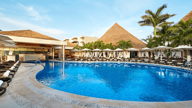 Desire Riviera Maya Resort