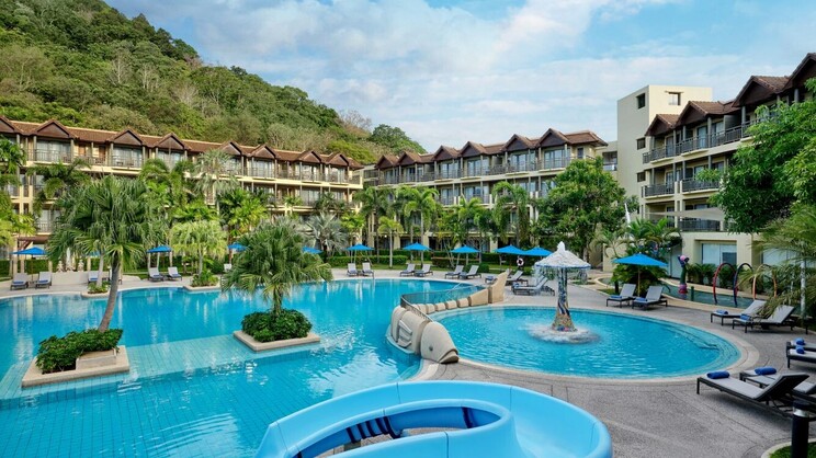 Phuket Marriott Resort and Spa Merlin Beach