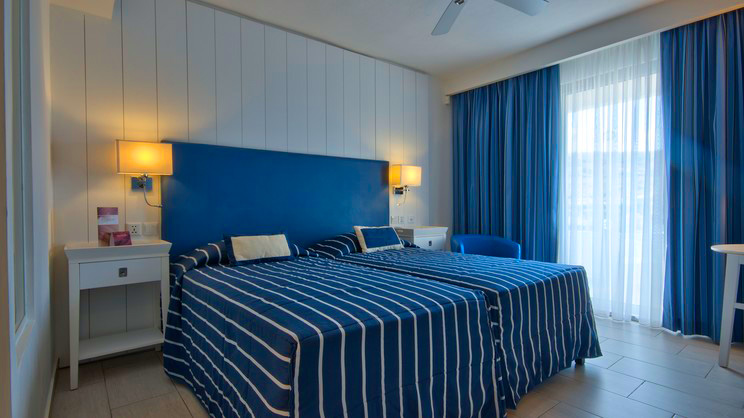 db Seabank Resort and Spa