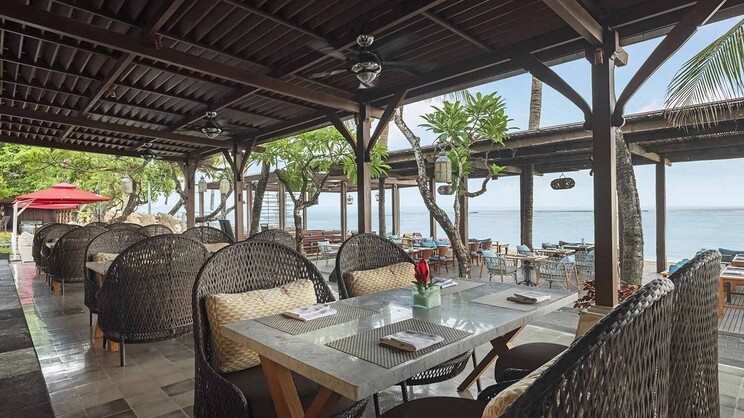 Griya Santrian Resort