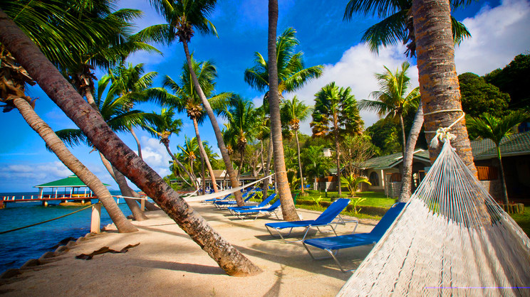 Coco de Mer Hotel and Black Parrot Suites