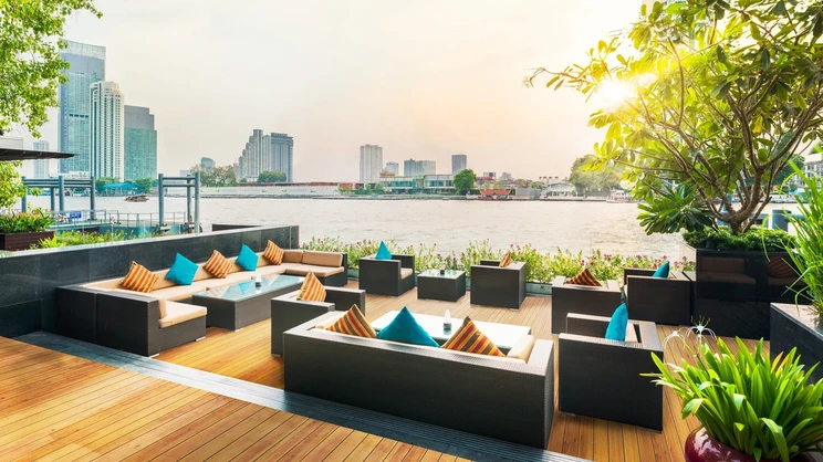 Royal Orchid Sheraton Hotel and Towers