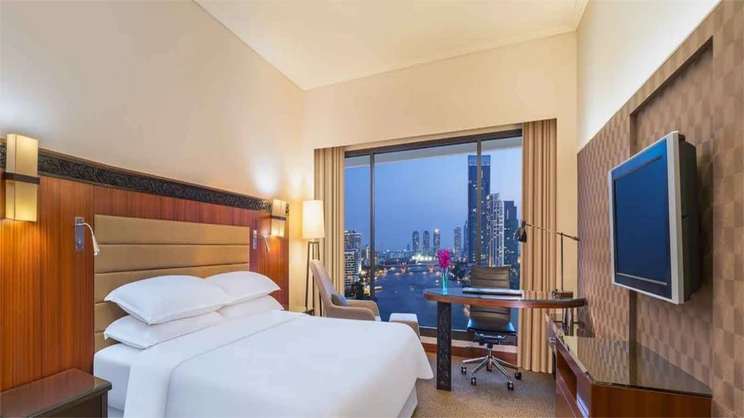 Premium Deluxe Riverview Room